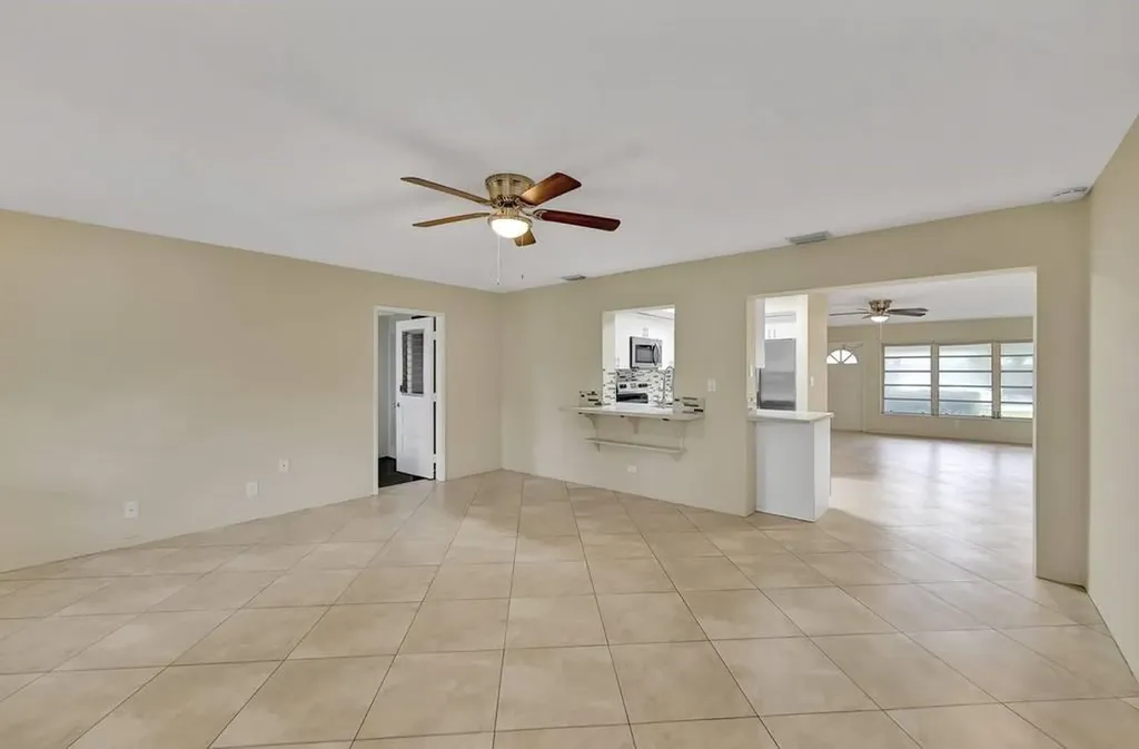 916 NE 18th Street Fort Lauderdale FL 33305