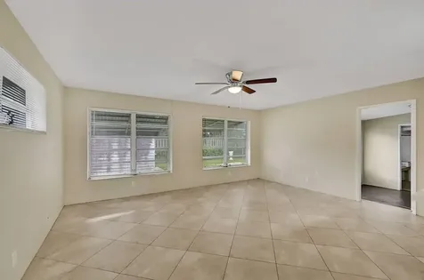 916 NE 18th Street Fort Lauderdale FL 33305