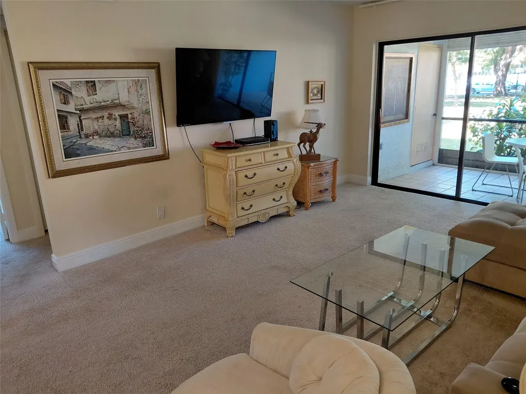 2265 SW 15th Street Deerfield Beach FL 33442
