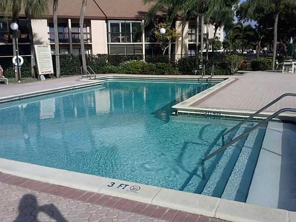 2265 SW 15th Street Deerfield Beach FL 33442