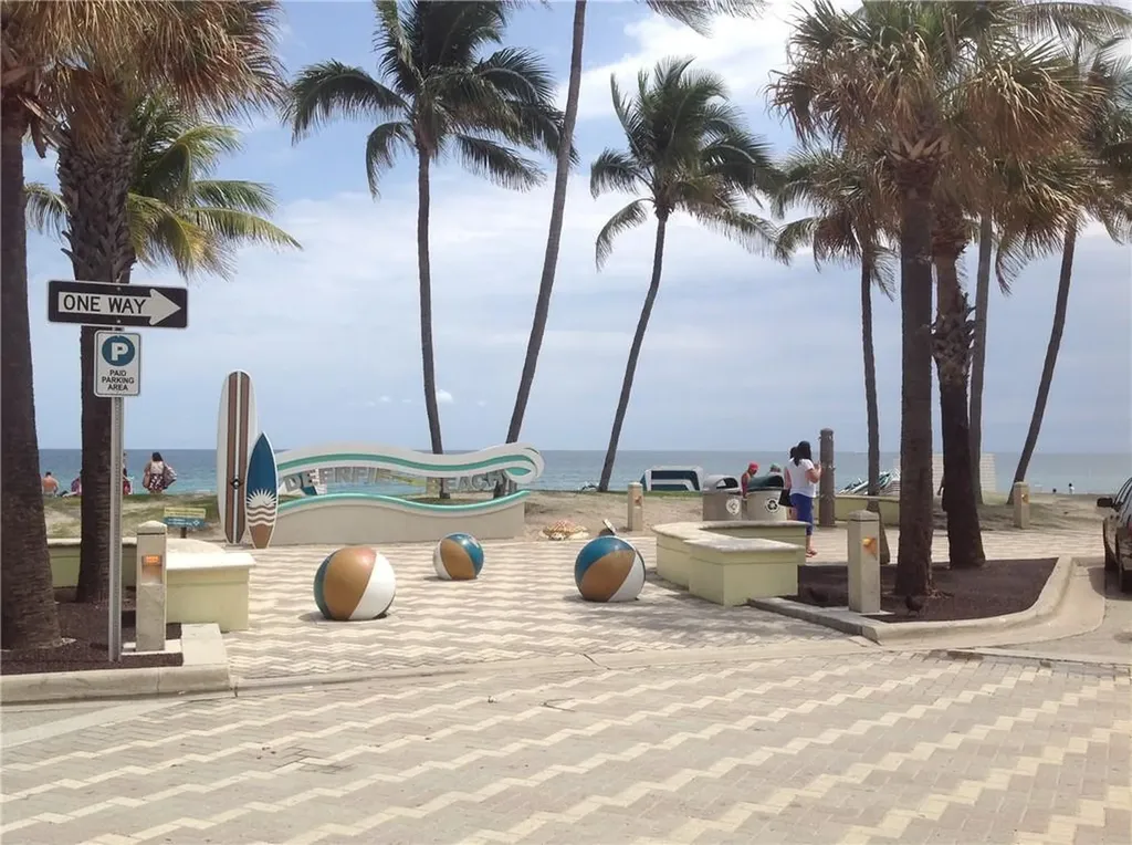 2265 SW 15th Street Deerfield Beach FL 33442