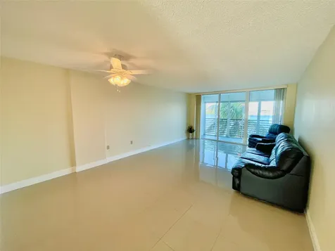 1175 NE Miami Gardens Drive Miami FL 33179