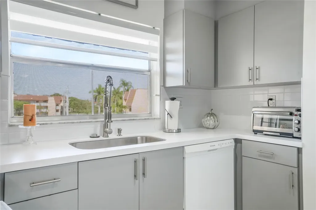 9300 Sunrise Lakes Boulevard Sunrise FL 33322