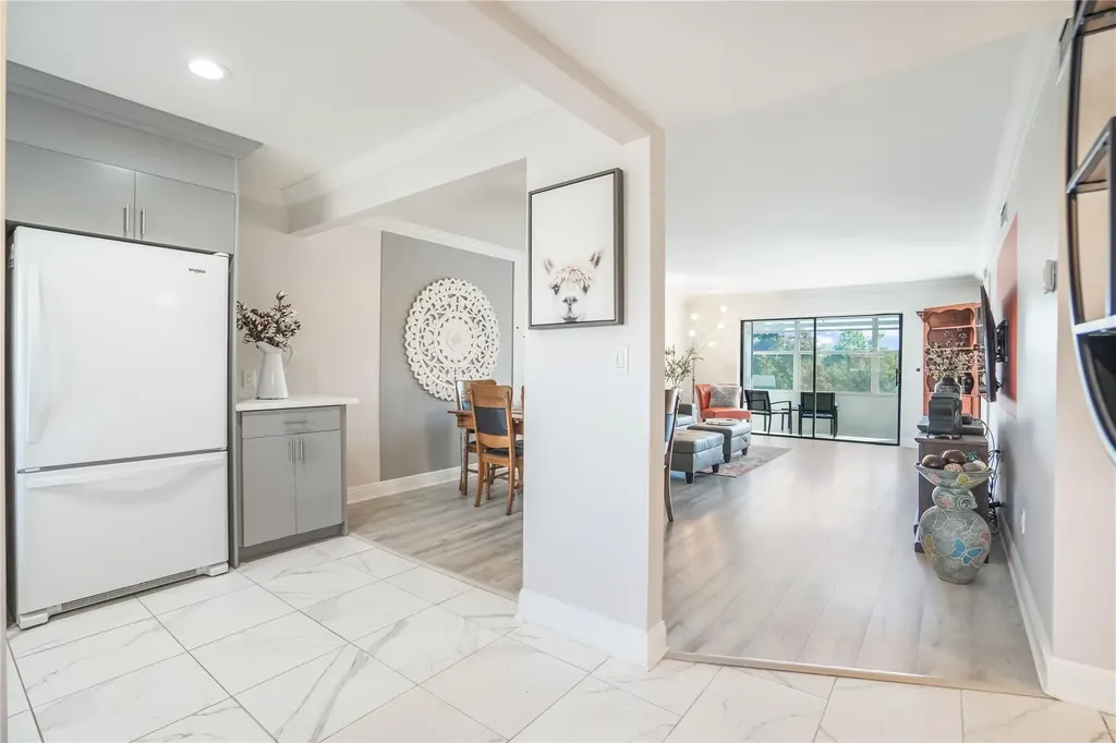 9300 Sunrise Lakes Boulevard Sunrise FL 33322