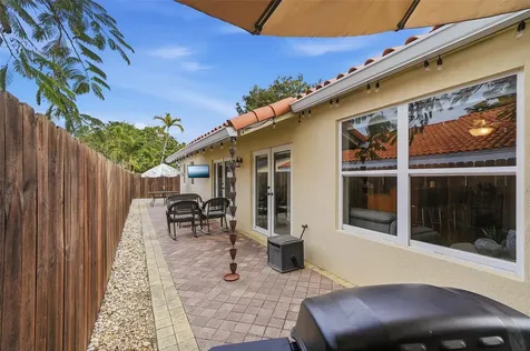 16921 SW 92nd Court Palmetto Bay FL 33157