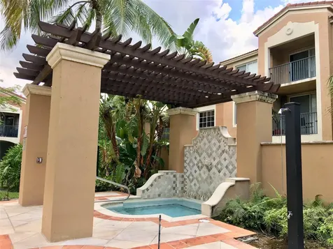 7950 N Nob Hill Road Tamarac FL 33321