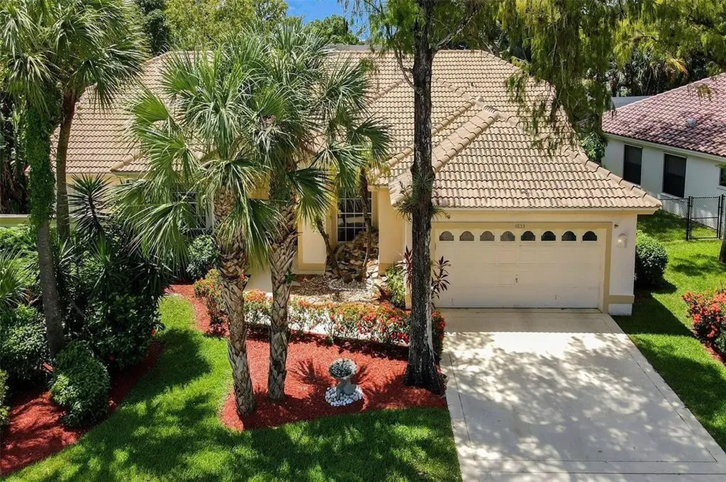 4853 NW 66th Avenue Lauderhill FL 33319