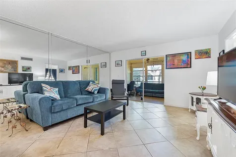 5621 SW 2nd Court Margate FL 33068