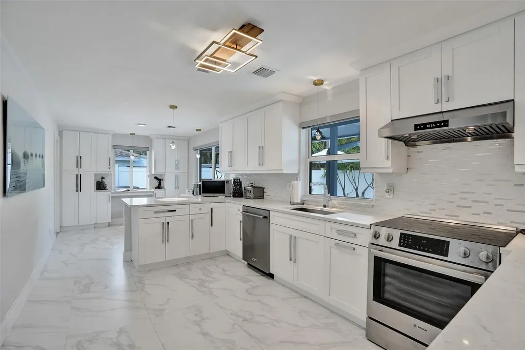4104 NE 21st Avenue Fort Lauderdale FL 33308