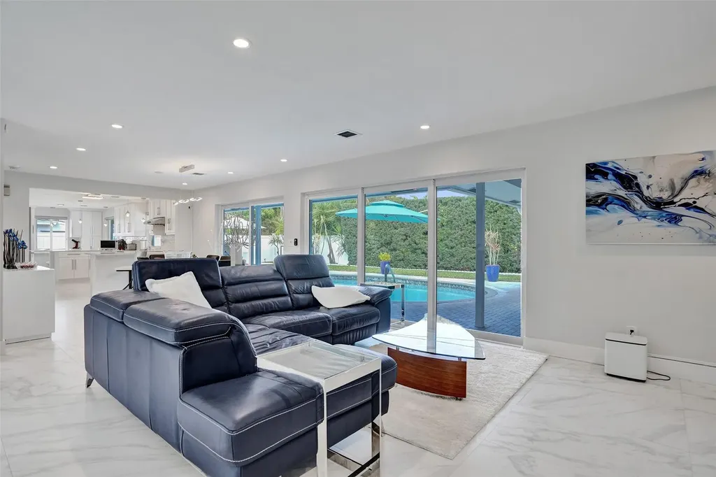4104 NE 21st Avenue Fort Lauderdale FL 33308