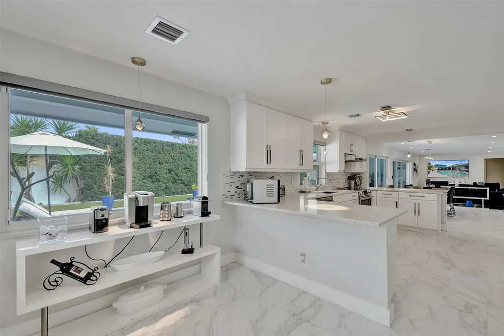 4104 NE 21st Avenue Fort Lauderdale FL 33308