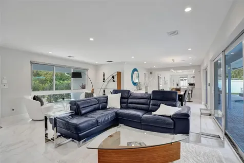 4104 NE 21st Avenue Fort Lauderdale FL 33308