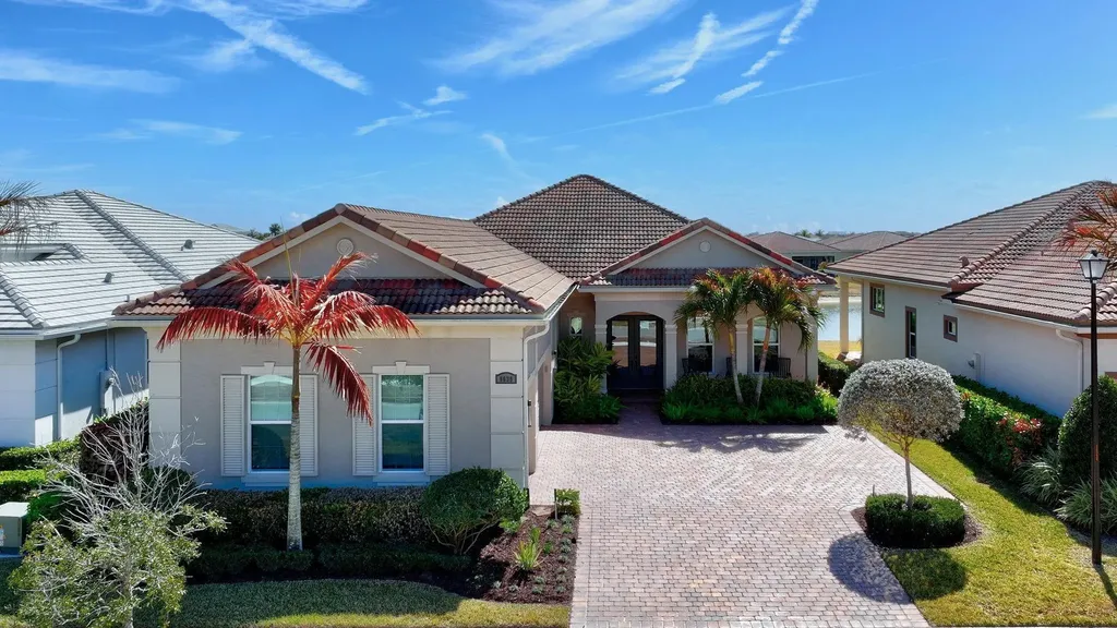 8639 SW Flutto Way Port St Lucie FL 34987