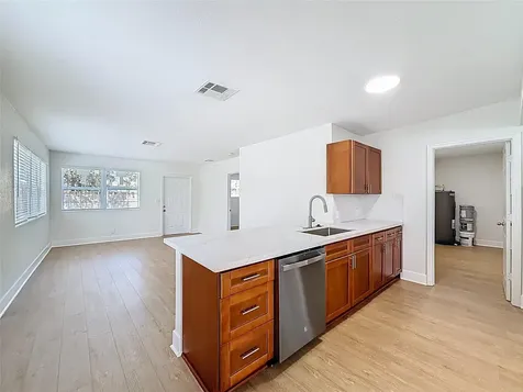 4811 SW 20th Street West Park FL 33023