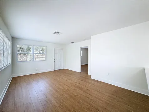 4811 SW 20th Street West Park FL 33023