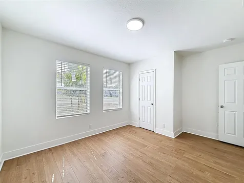 4811 SW 20th Street West Park FL 33023