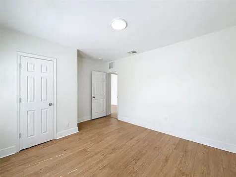 4811 SW 20th Street West Park FL 33023
