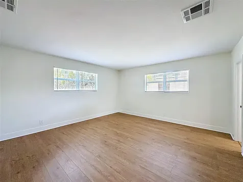 4811 SW 20th Street West Park FL 33023
