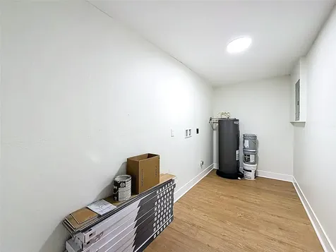 4811 SW 20th Street West Park FL 33023