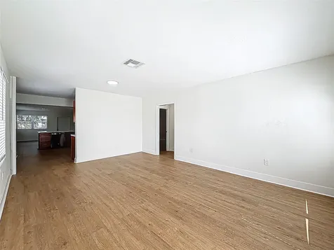 4811 SW 20th Street West Park FL 33023