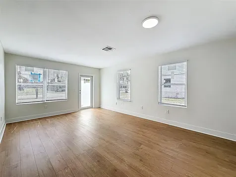 4811 SW 20th Street West Park FL 33023