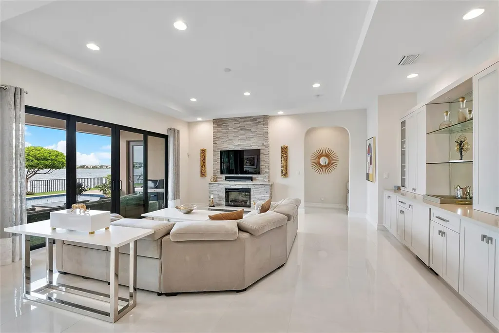11431 W Watercrest Circle Parkland FL 33076