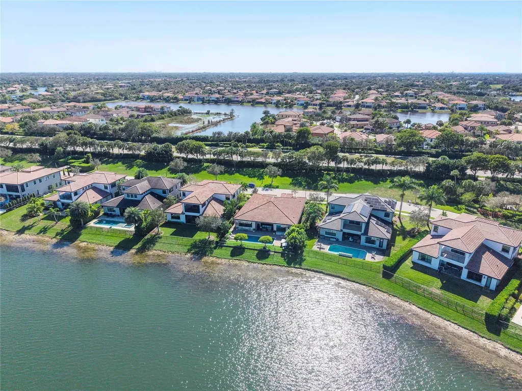 11431 W Watercrest Circle Parkland FL 33076