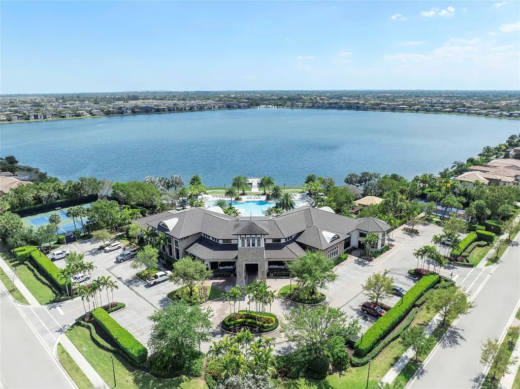 11431 W Watercrest Circle Parkland FL 33076