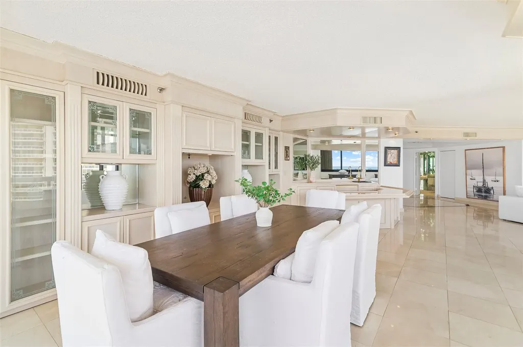 20185 E Country Club Drive Aventura FL 33180