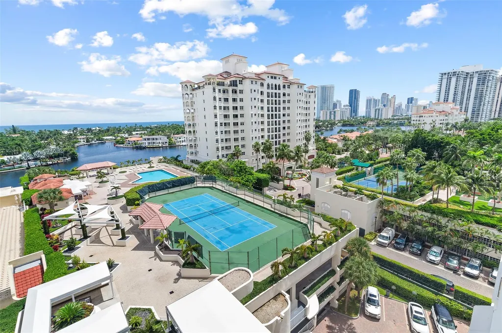 20185 E Country Club Drive Aventura FL 33180