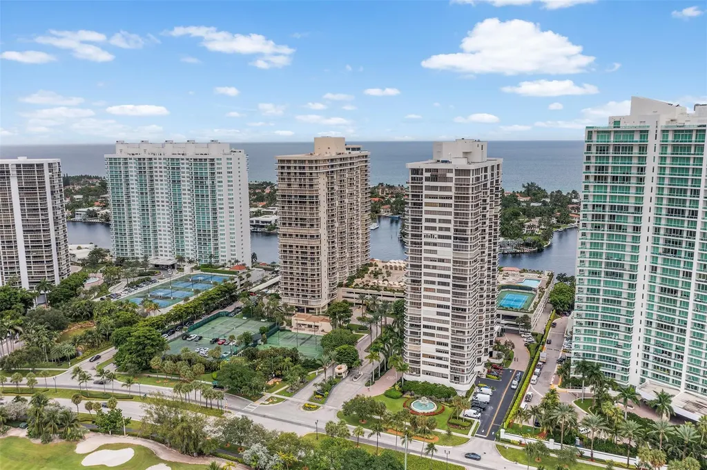 20185 E Country Club Drive Aventura FL 33180