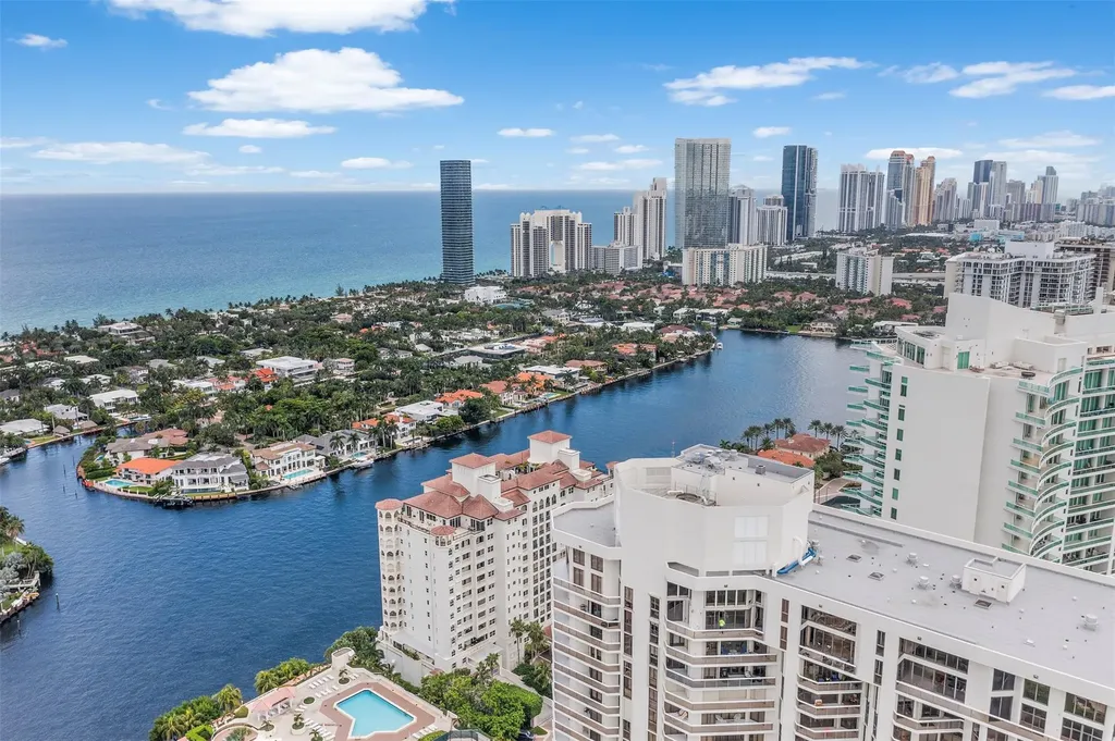 20185 E Country Club Drive Aventura FL 33180