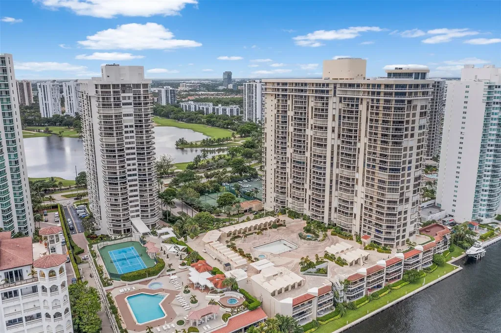 20185 E Country Club Drive Aventura FL 33180