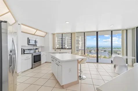 20185 E Country Club Drive Aventura FL 33180