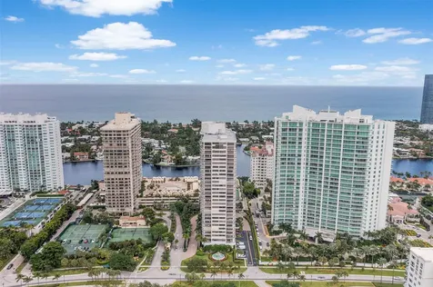 20185 E Country Club Drive Aventura FL 33180