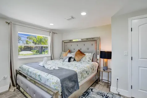 8021 NW 1st Place Miami FL 33150