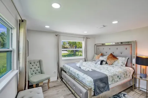 8021 NW 1st Place Miami FL 33150