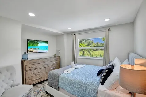 8021 NW 1st Place Miami FL 33150