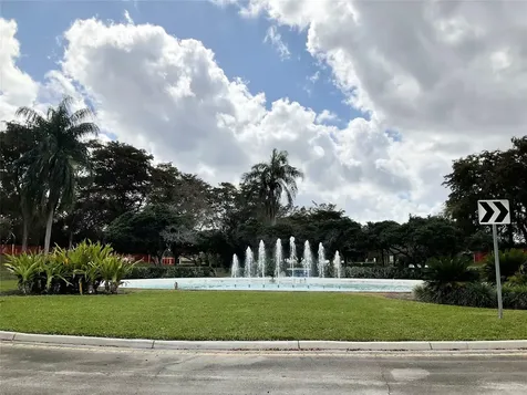 4602 Norfolk Island Pine Drive Tamarac FL 33319