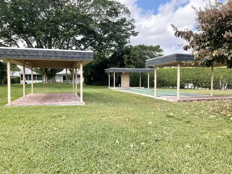 4602 Norfolk Island Pine Drive Tamarac FL 33319