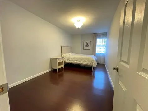 1800 S Ocean Boulevard Lauderdale By The Sea FL 33062