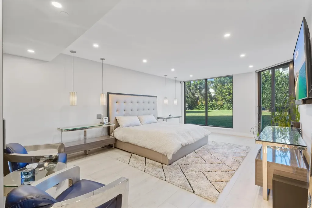 3100 S Ocean Boulevard Palm Beach FL 33480