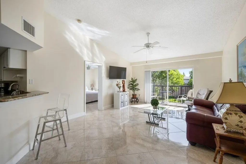 1100 Crestwood Court Royal Palm Beach FL 33411