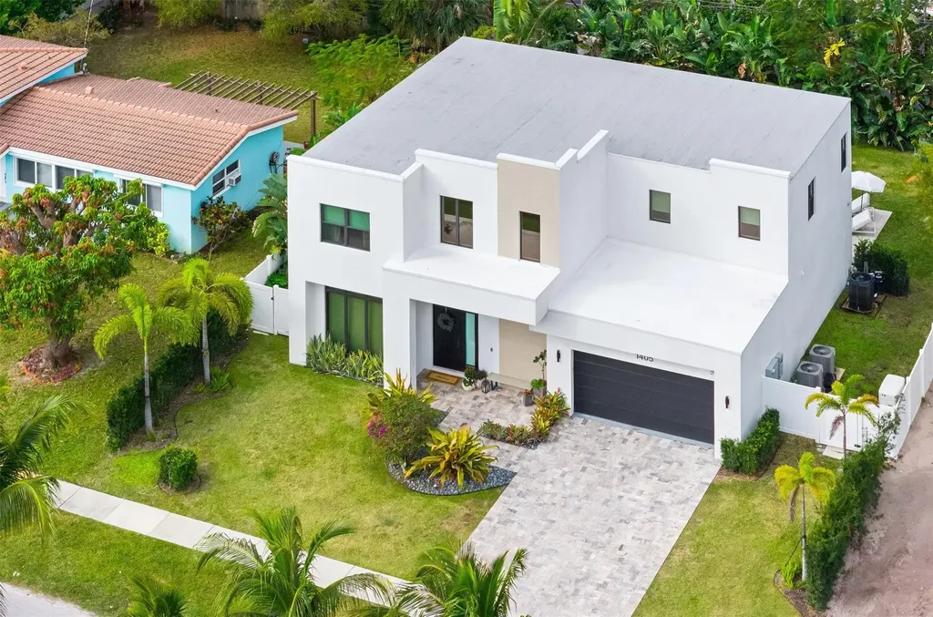 1405 NE 4th Avenue Boca Raton FL 33432