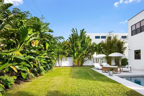 1405 NE 4th Avenue Boca Raton FL 33432