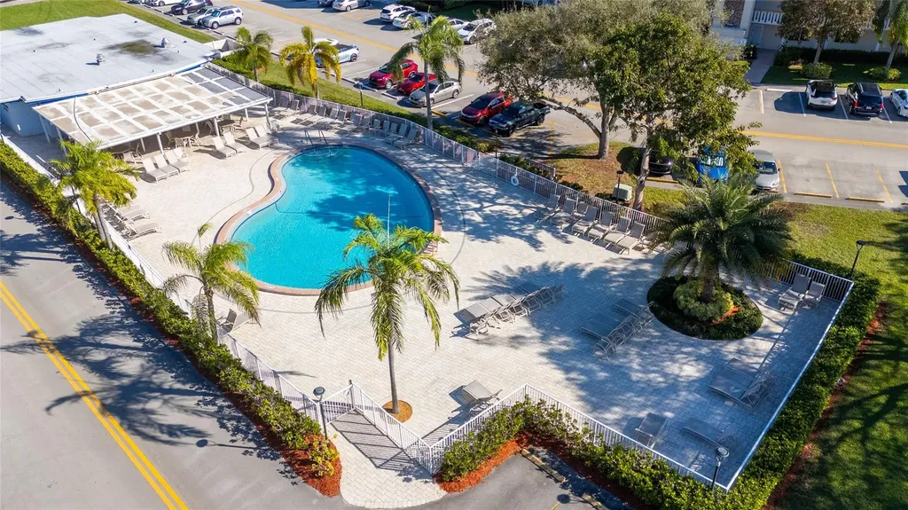 4044 Ventnor O Deerfield Beach FL 33442