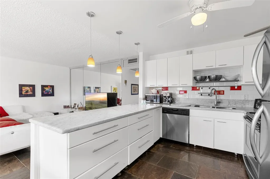 4044 Ventnor O Deerfield Beach FL 33442