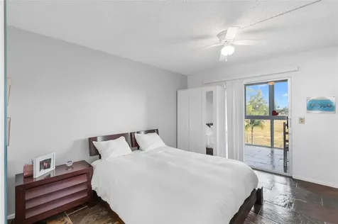 4044 Ventnor O Deerfield Beach FL 33442