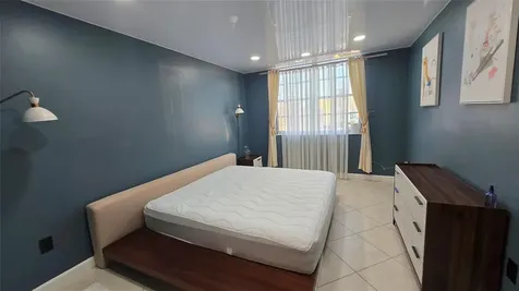 300 Bayview Drive Sunny Isles Beach FL 33160