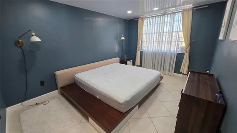 300 Bayview Drive Sunny Isles Beach FL 33160